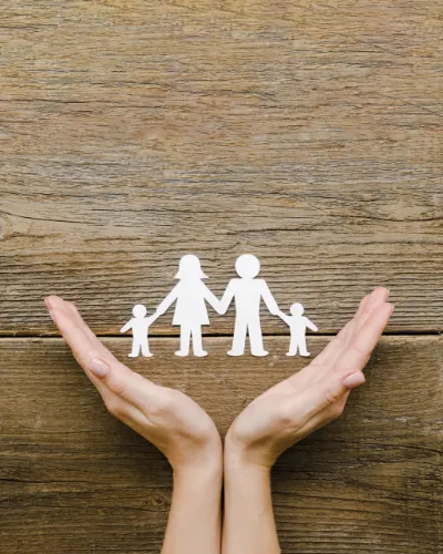IMMAGINE FAMIGLIE FRAGILI